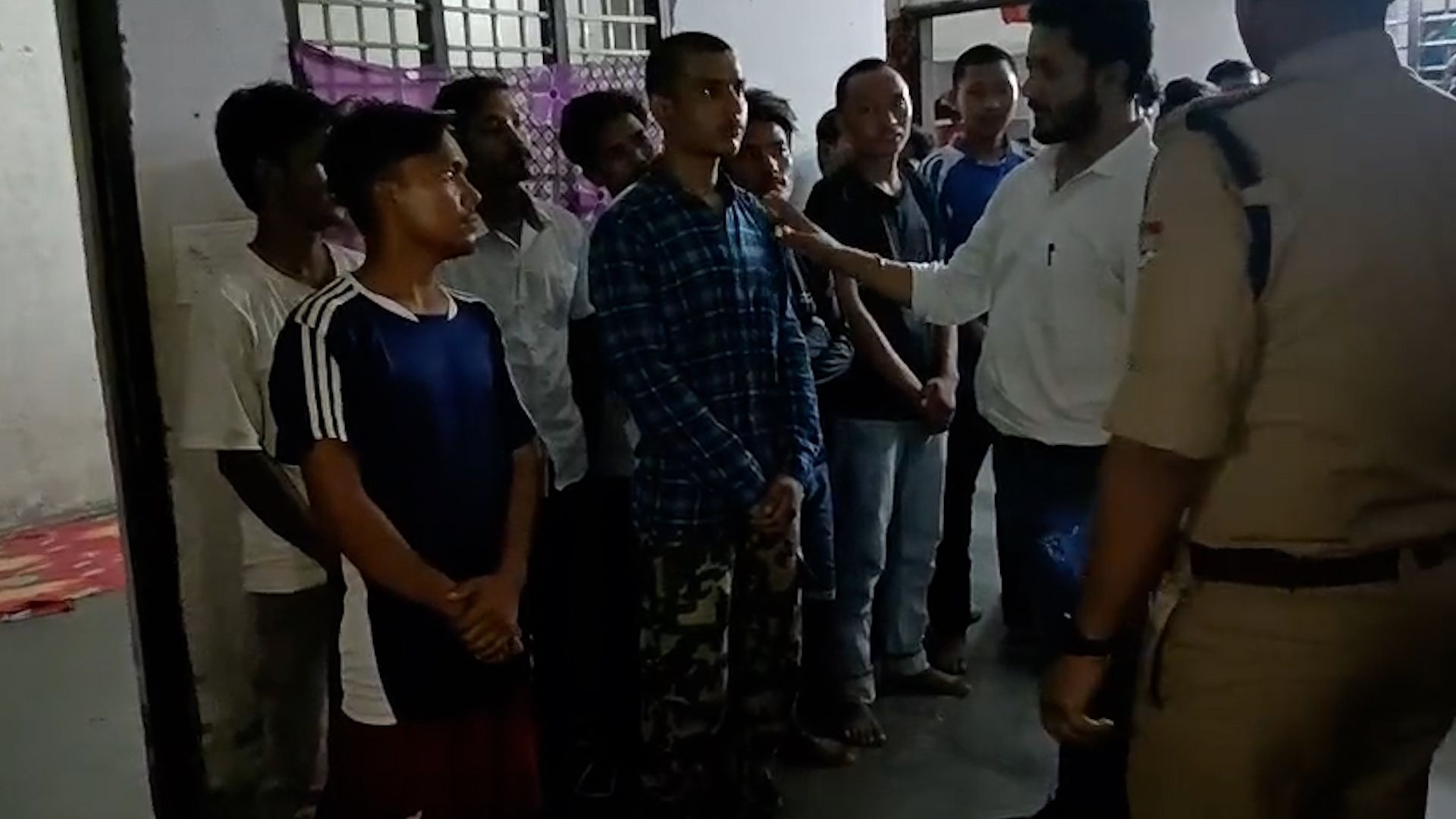 भारतमा थप २२ नेपालीको उद्धार, अन्य सयौं युवा बन्धक बनाइएको आशंका